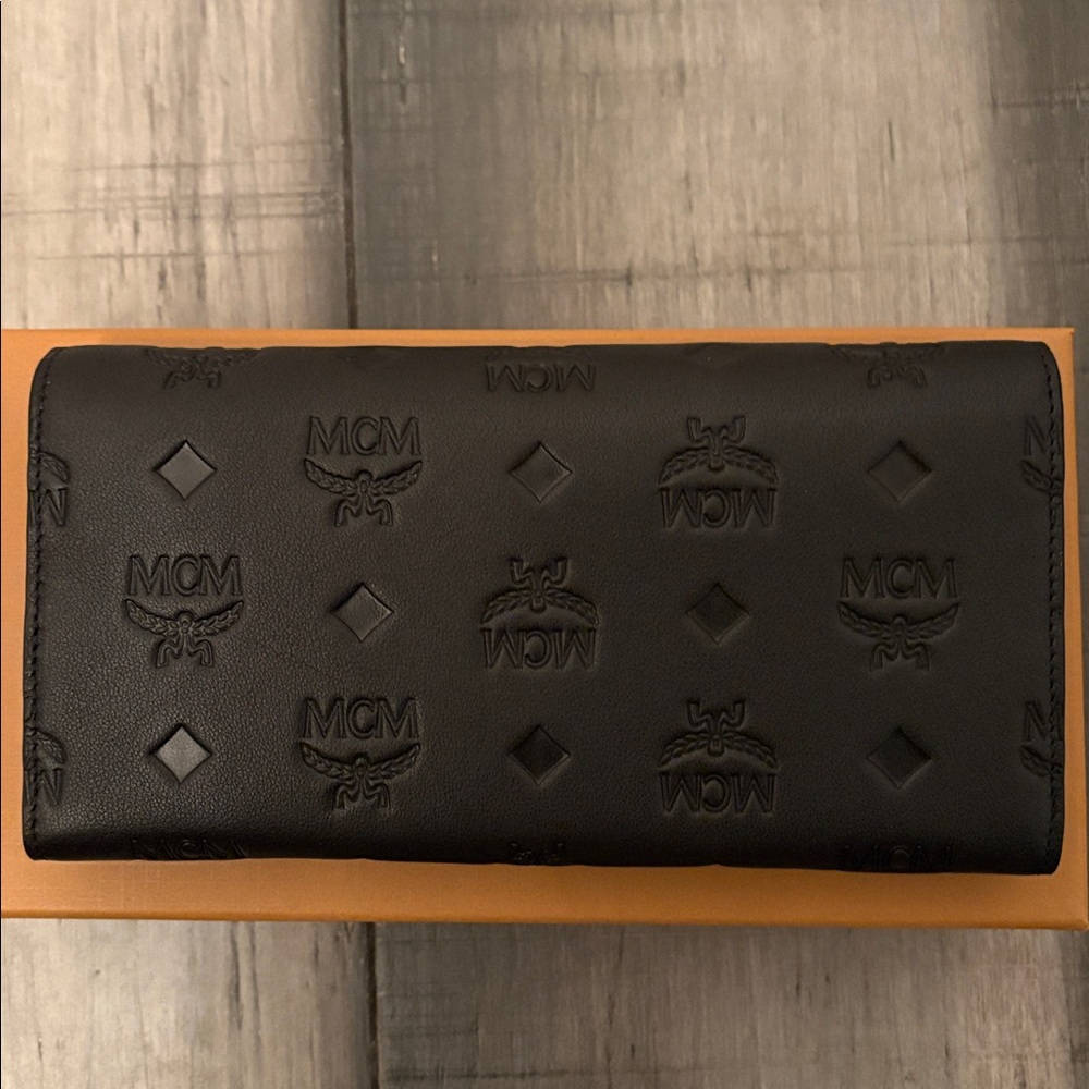 MCM - Never Carried Large Black Wallet
